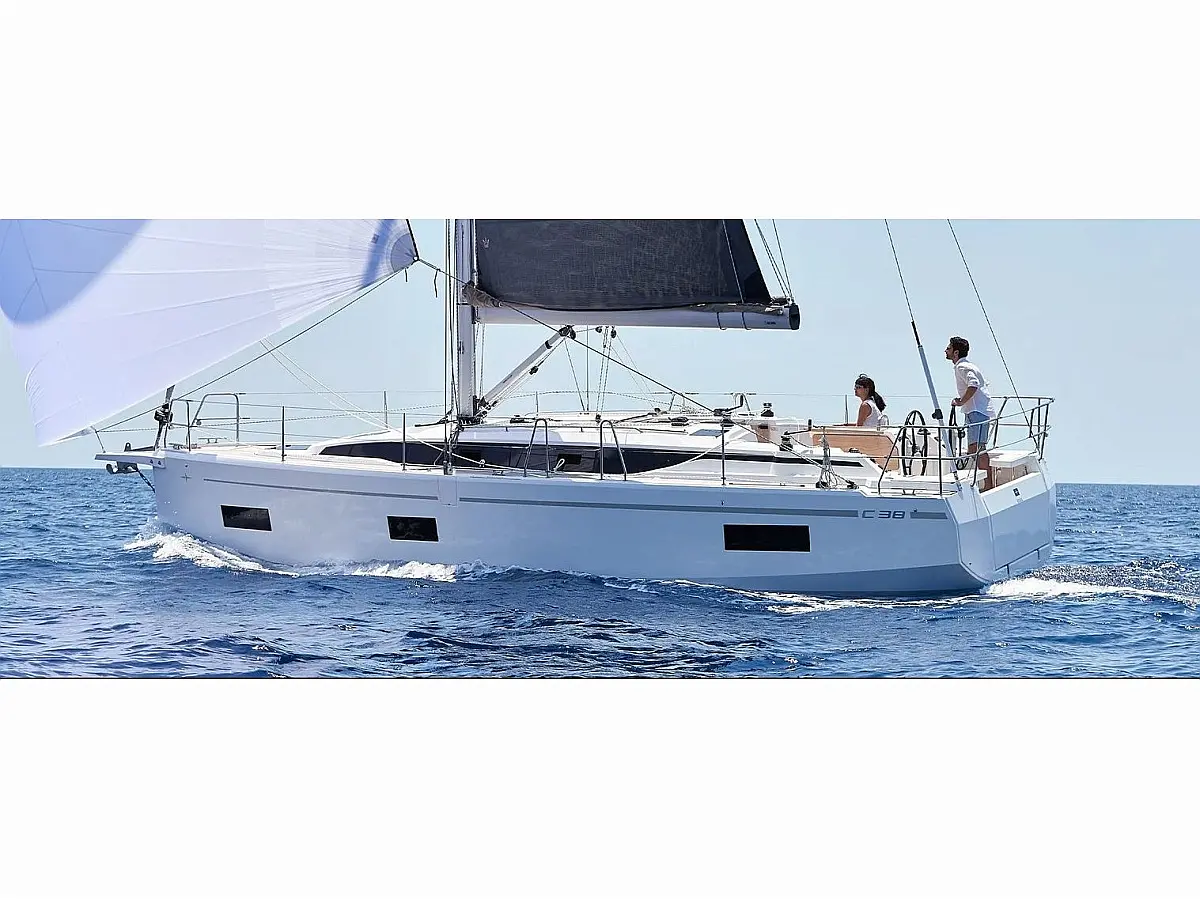 Bavaria C38