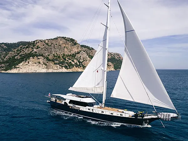 MOTORSAILOR GOOD LIFE
